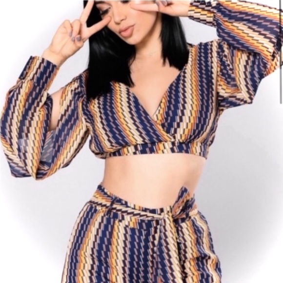🪞 NEW two piece matching set crop top and tie wide leg pants set - Picture 3 of 11